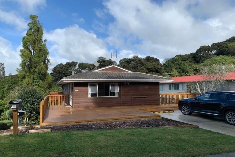 Photo of property in 1/26 Finn Place, Totara Vale, Auckland, 0629