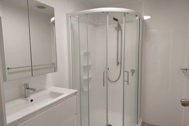 Photo of property in 34-40 Gloucester Street, Wilton, Wellington, 6012