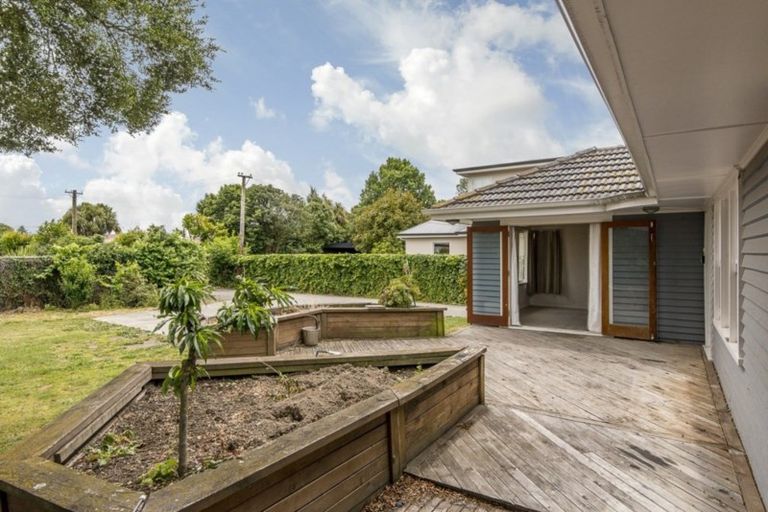 Photo of property in 61b Aorangi Road, Bryndwr, Christchurch, 8053