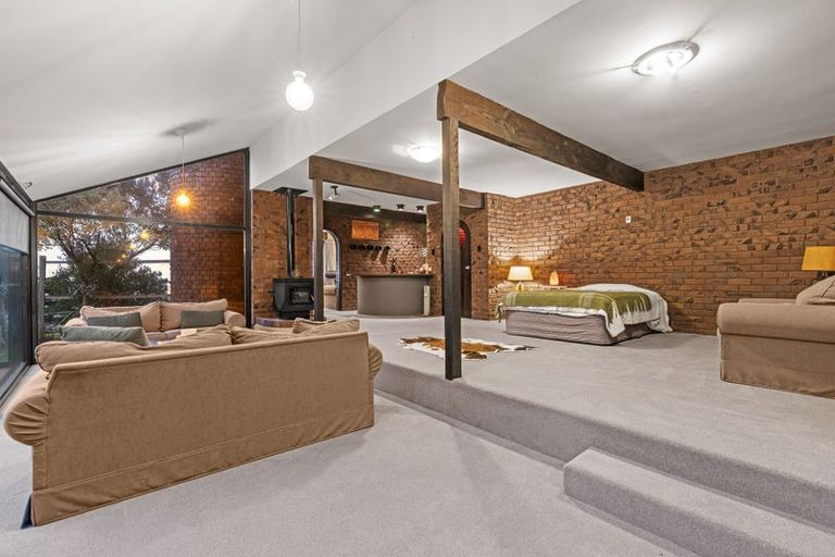 Photo of property in 8 Muritai Terrace, Mount Pleasant, Christchurch, 8081