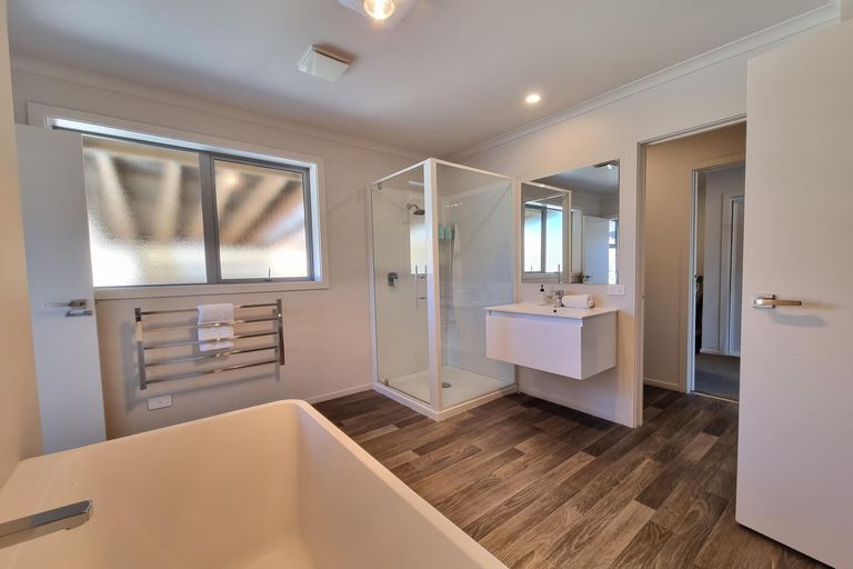 Photo of property in 22 Mistake Drive, Lake Tekapo, 7999