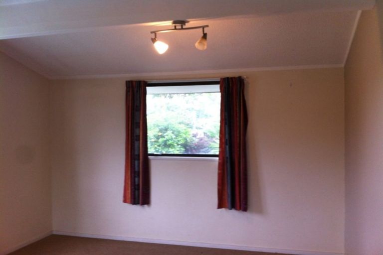 Photo of property in 98 Resolution Road, Welcome Bay, Tauranga, 3112