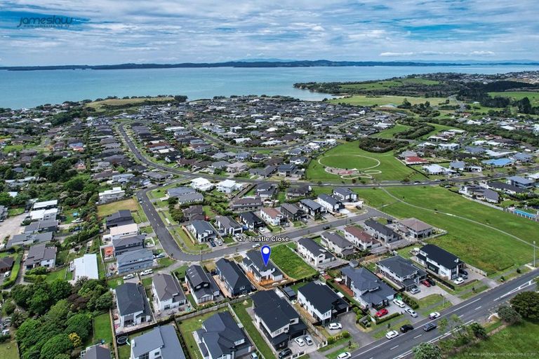 Photo of property in 27 Thistle Close, Beachlands, Auckland, 2018