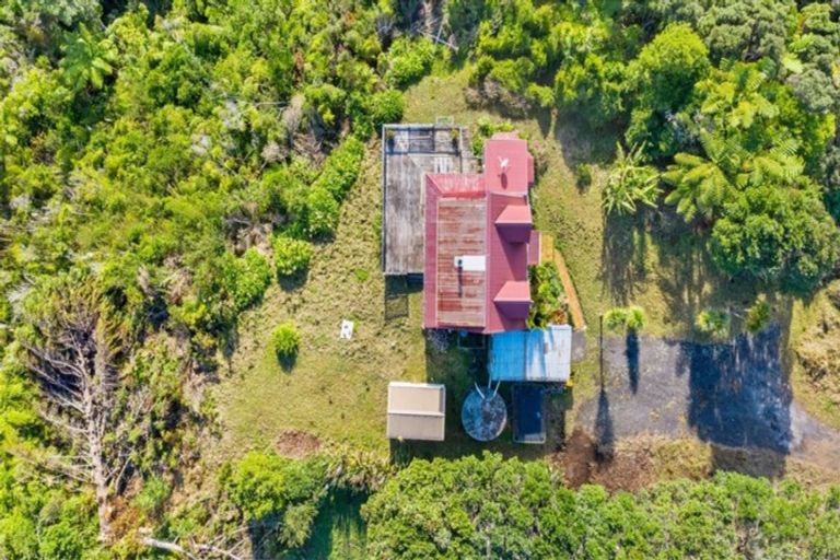 Photo of property in 156 Lone Kauri Road, Karekare, New Lynn, 0772