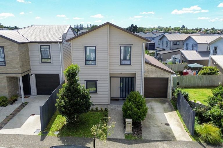 Photo of property in 16 Kuparu Street, Weymouth, Auckland, 2103