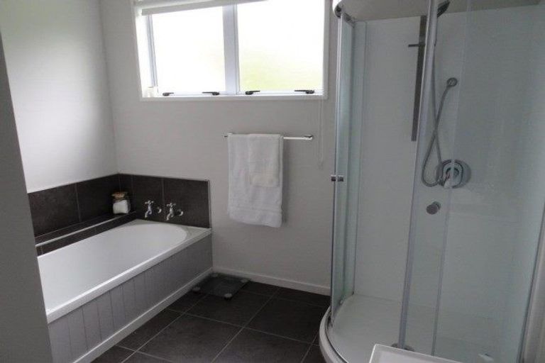 Photo of property in 2147 Lake Brunner Road, Inchbonnie, Kumara, 7875