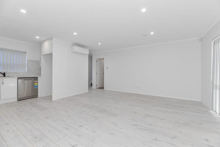 Photo of property in 167b Russell Road, Manurewa, Auckland, 2102