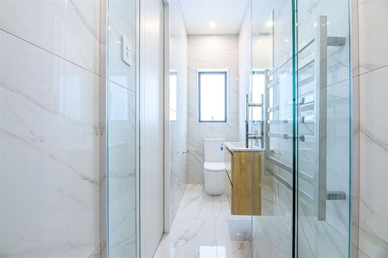 Photo of property in 45 Windlass Street, Long Bay, Auckland, 0630