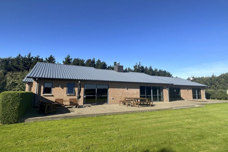 Photo of property in 84 Wilcox Road, Seaward Bush, Invercargill, 9871