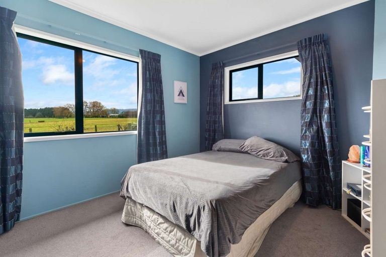 Photo of property in 12 Hulme Place, Owhata, Rotorua, 3010