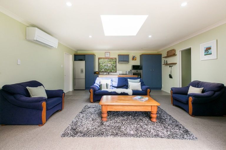Photo of property in 637a Waipatiki Road, Tangoio, Napier, 4181