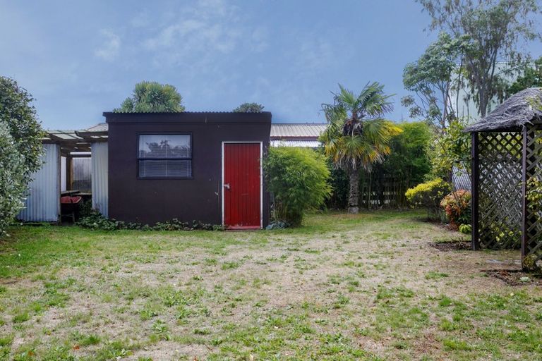 Photo of property in 104 Hyde Avenue, Richmond Heights, Taupo, 3330