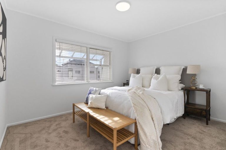 Photo of property in 2/4 Cecil Road, Milford, Auckland, 0620