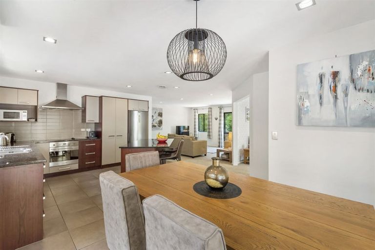 Photo of property in 16b Charmaine Road, Torbay, Auckland, 0630