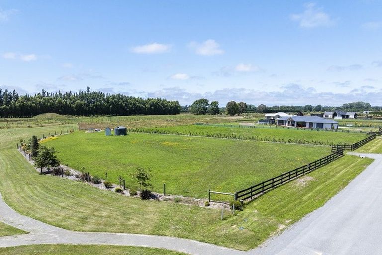 Photo of property in 19 Orbiter Drive, Ohoka, 7692