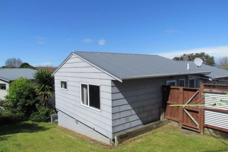 Photo of property in 128 Athenree Road, Athenree, Katikati, 3177