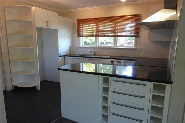 Photo of property in 1/157 Wairakei Road, Bryndwr, Christchurch, 8053