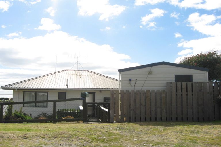 Photo of property in 26 Heale Street, Matata, Whakatane, 3194