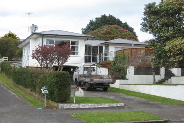 Photo of property in 24 Cowling Road, Hurdon, New Plymouth, 4310