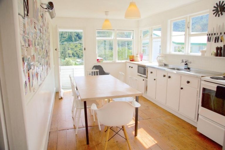 Photo of property in 132 Edward Street, Thames, 3500