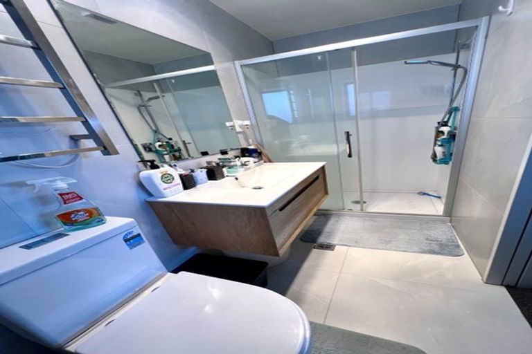 Photo of property in 11b Tributary Parade, Karaka, Papakura, 2113