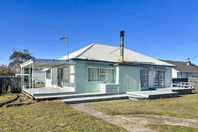 Photo of property in 24 Tyne Street, Rongotea, 4476