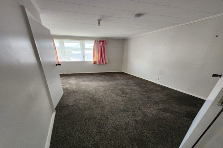 Photo of property in 17 Hector Grove, Trentham, Upper Hutt, 5018