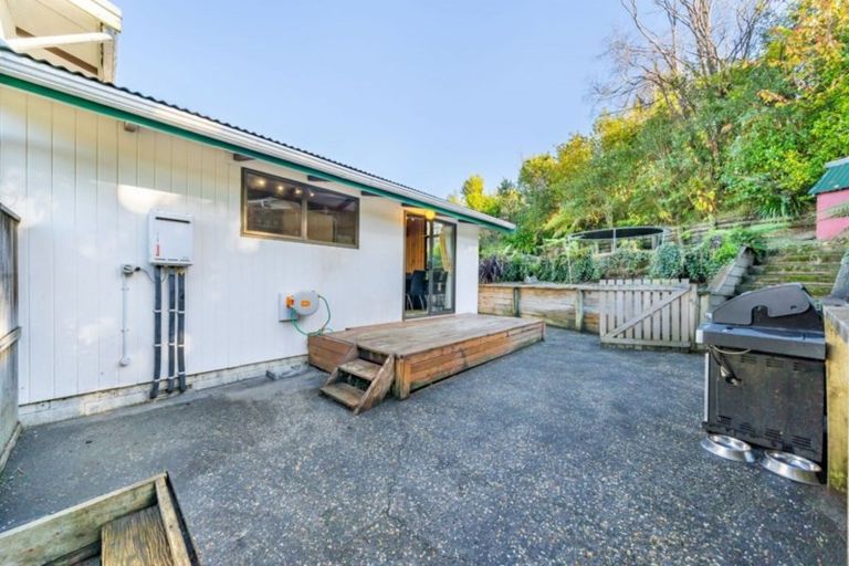Photo of property in 57 Norana Road, Timberlea, Upper Hutt, 5018