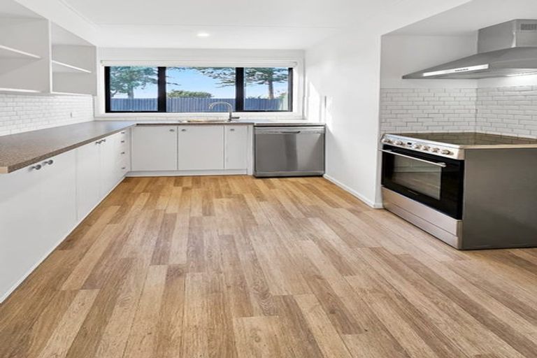 Photo of property in 88 Te Awa Avenue, Te Awa, Napier, 4110