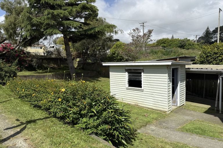 Photo of property in 63 Mungavin Avenue, Ranui, Porirua, 5024