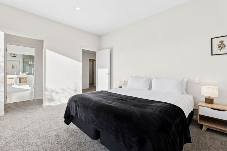 Photo of property in 3 Stackbrae Avenue, Wanaka, 9305