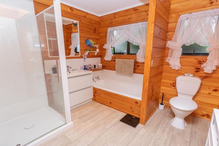 Photo of property in 717 Main South Road, Gladstone, Greymouth, 7805