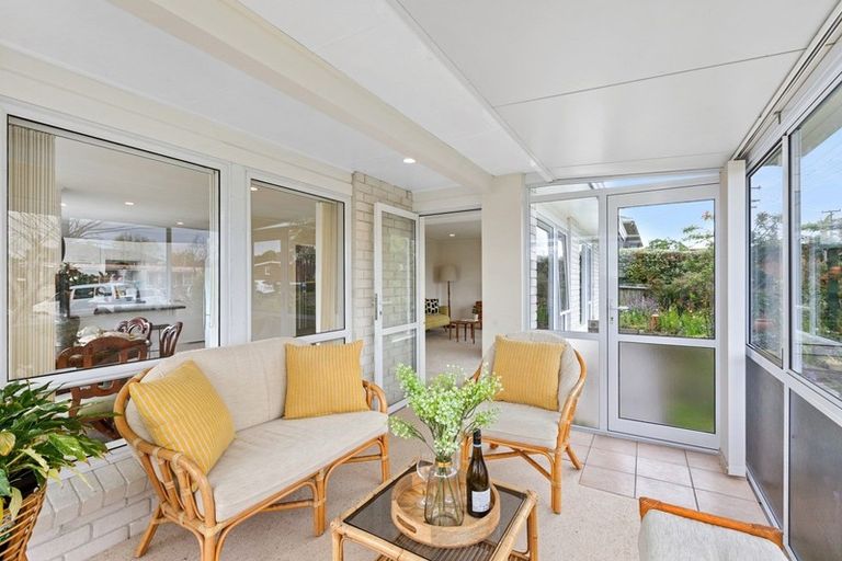 Photo of property in 2/21 Watea Road, Torbay, Auckland, 0630