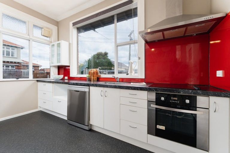 Photo of property in 78 Queens Drive, Saint Kilda, Dunedin, 9012