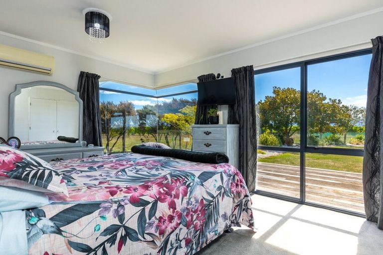 Photo of property in 445 Dillons Point Road, Dillons Point, Blenheim, 7273