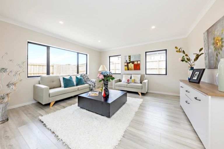 Photo of property in 39 Okawa Avenue, Papakura, 2110