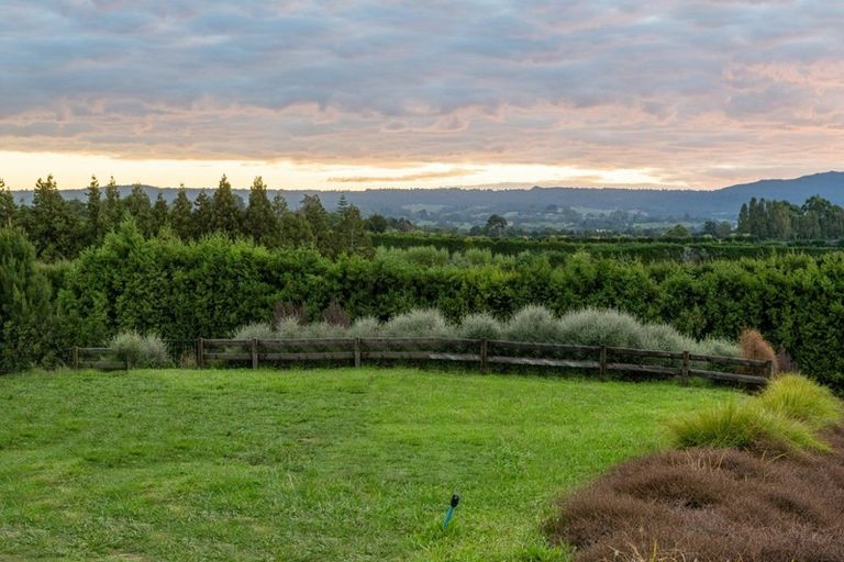 Photo of property in 17 Anglers Way, Omokoroa, 3114
