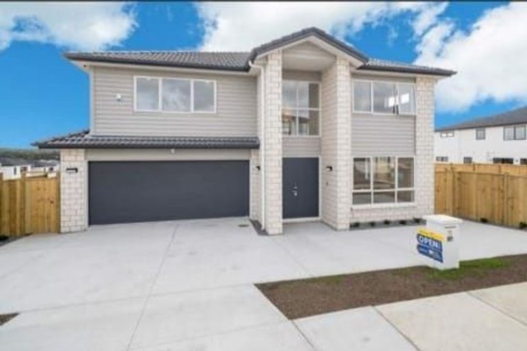 Photo of property in 11 Demeter Street, Flat Bush, Auckland, 2019