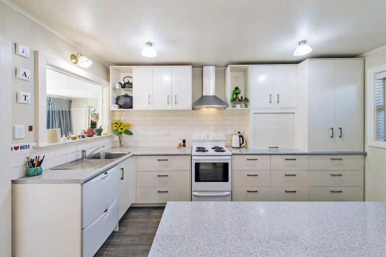 Photo of property in 60 Selwyn Street, Leeston, 7632