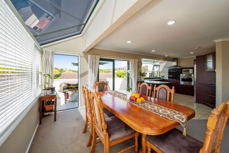 Photo of property in 50a Karina Road, Merrilands, New Plymouth, 4312