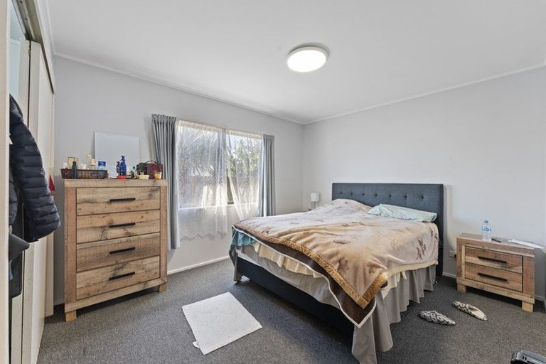 Photo of property in 16 Wintere Road, Papatoetoe, Auckland, 2025