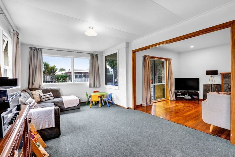 Photo of property in 14a Carthew Street, Okato, 4335