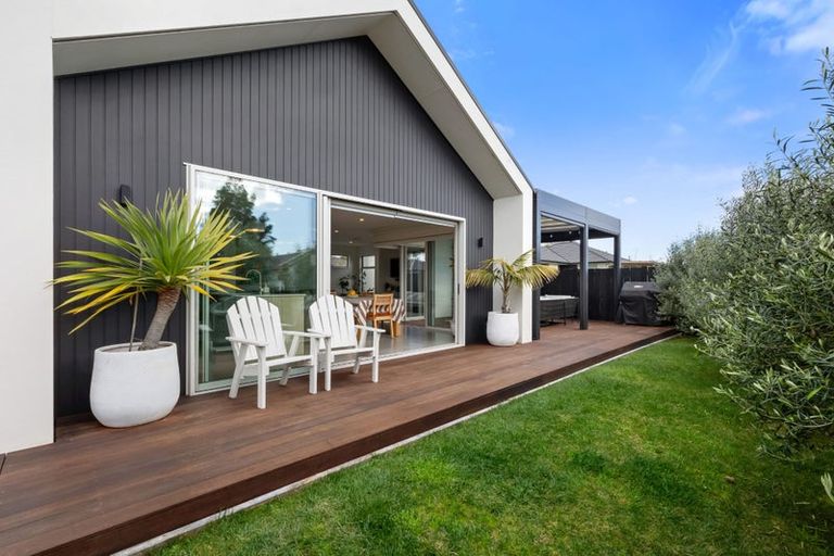 Photo of property in 409 Frankley Road, Ferndale, New Plymouth, 4310