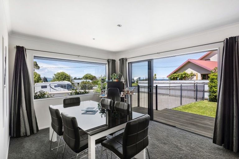 Photo of property in 32a Bath Street, Brighton, Dunedin, 9035