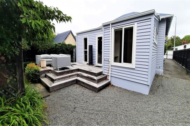 Photo of property in 216 Springfield Road, St Albans, Christchurch, 8014
