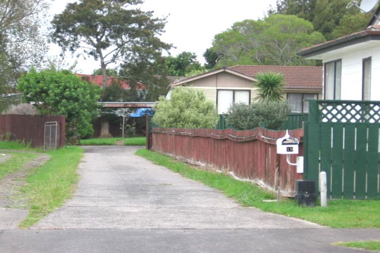 Photo of property in 19 Arodella Crescent, Ranui, Auckland, 0612