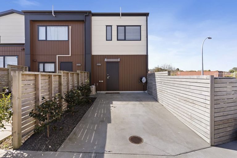 Photo of property in 40 Mahalo Avenue, Wiri, Auckland, 2104