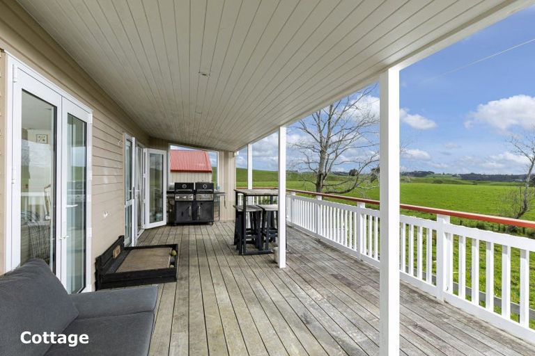 Photo of property in 76 Muriwai Road, Muriwai, 0881