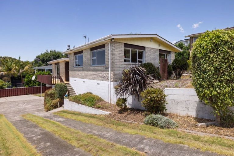 Photo of property in 20 Upland Street, Brookfield, Tauranga, 3110