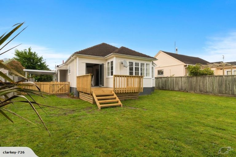Photo of property in 54 Clinkard Avenue, Glenholme, Rotorua, 3010